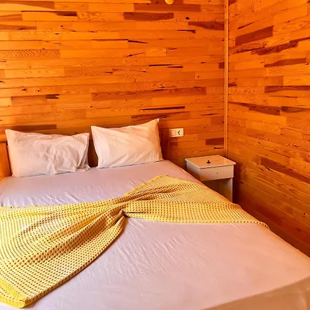 Aparthotel Parlak Evleri