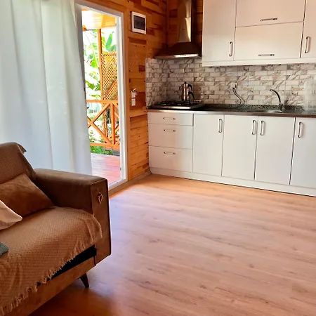 Parlak Evleri Aparthotel