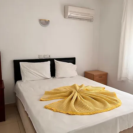 Parlak Evleri Aparthotel Adrasan