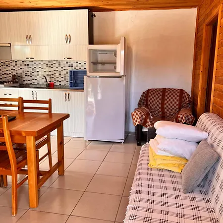 Adrasan Parlak Apart 4*