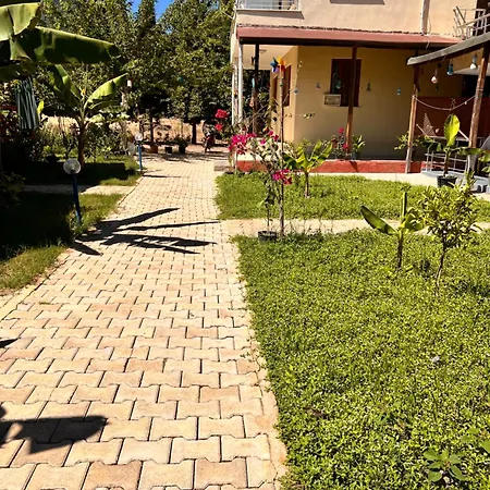 Parlak Evleri Aparthotel Adrasan