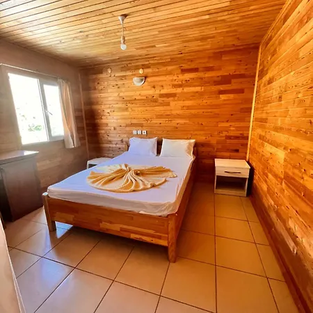 Parlak Evleri 4* Adrasan